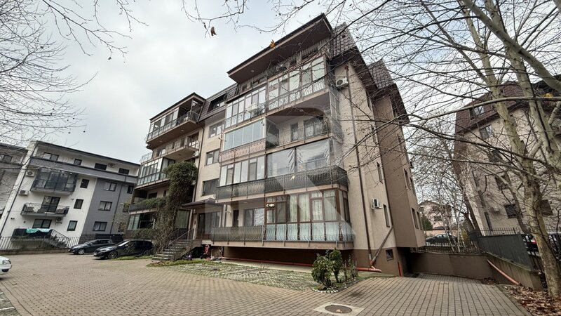 Dobroesti, Ilfov, Str. Doinei apartament de vanzare cu loc parcare in subteran